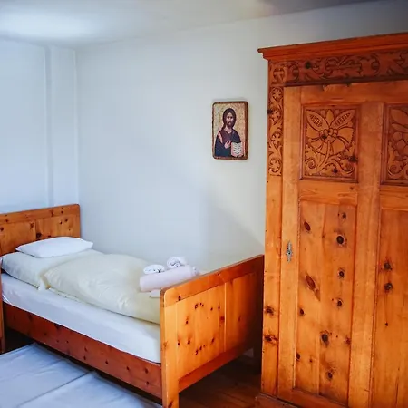 Frühstückspension Kreuzschwestern Hall Hall in Tirol