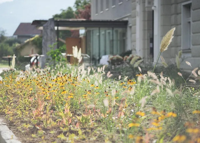 Kreuzschwestern Hall *