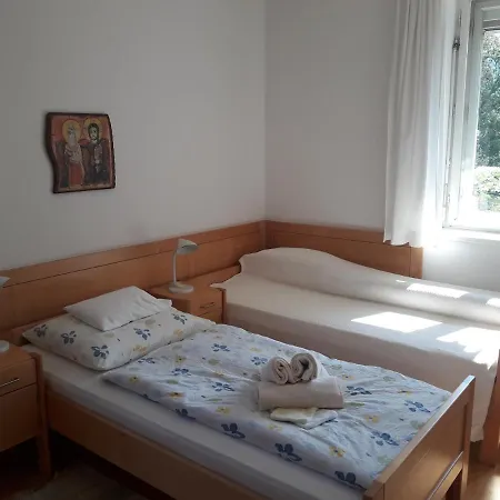 Couette-café Kreuzschwestern Hall Hall en Tirol