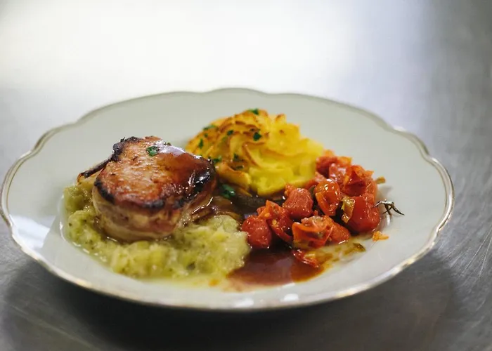 Kreuzschwestern Hall Alojamento de Acomodação e Pequeno-almoço *