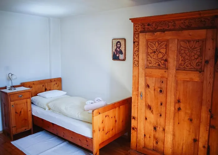 Alojamento de Acomodação e Pequeno-almoço Kreuzschwestern Hall Hall in Tirol